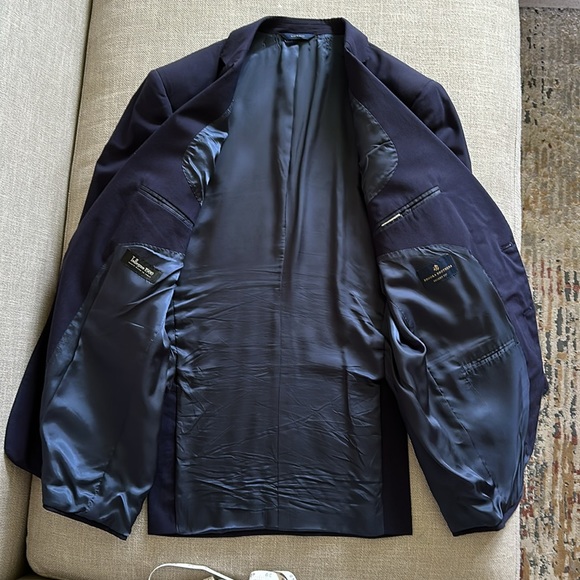 Brooks Brothers Navy Suit — 42L - Picture 3 of 10